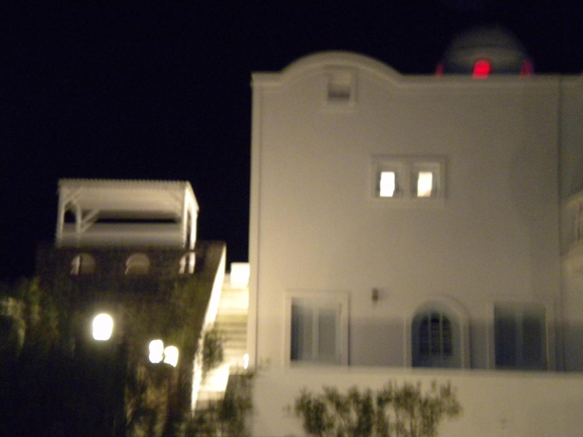 Starlight Luxury Seaside Villa & Suites 이메로비글리 외부 사진