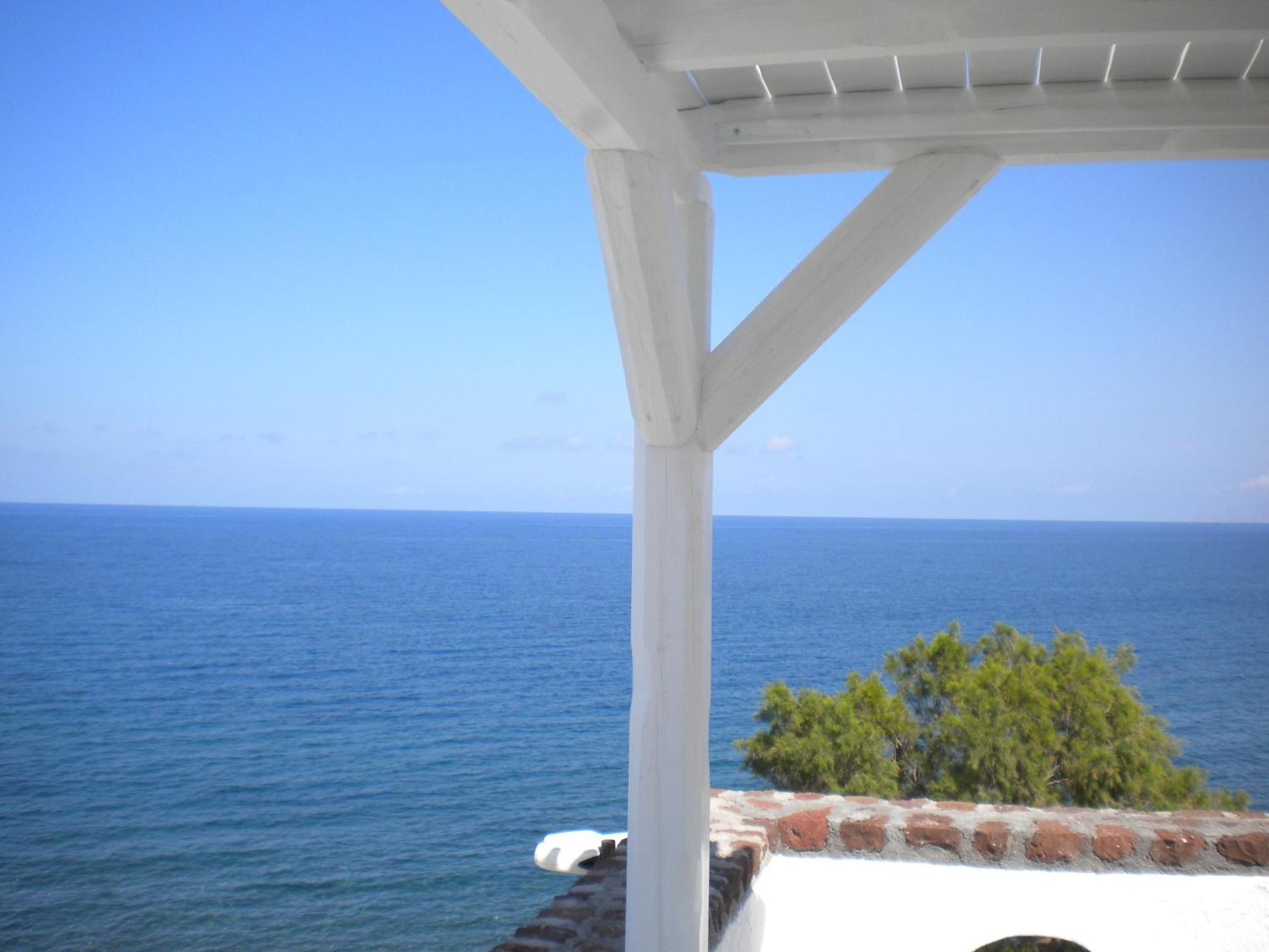 Starlight Luxury Seaside Villa & Suites 이메로비글리 외부 사진