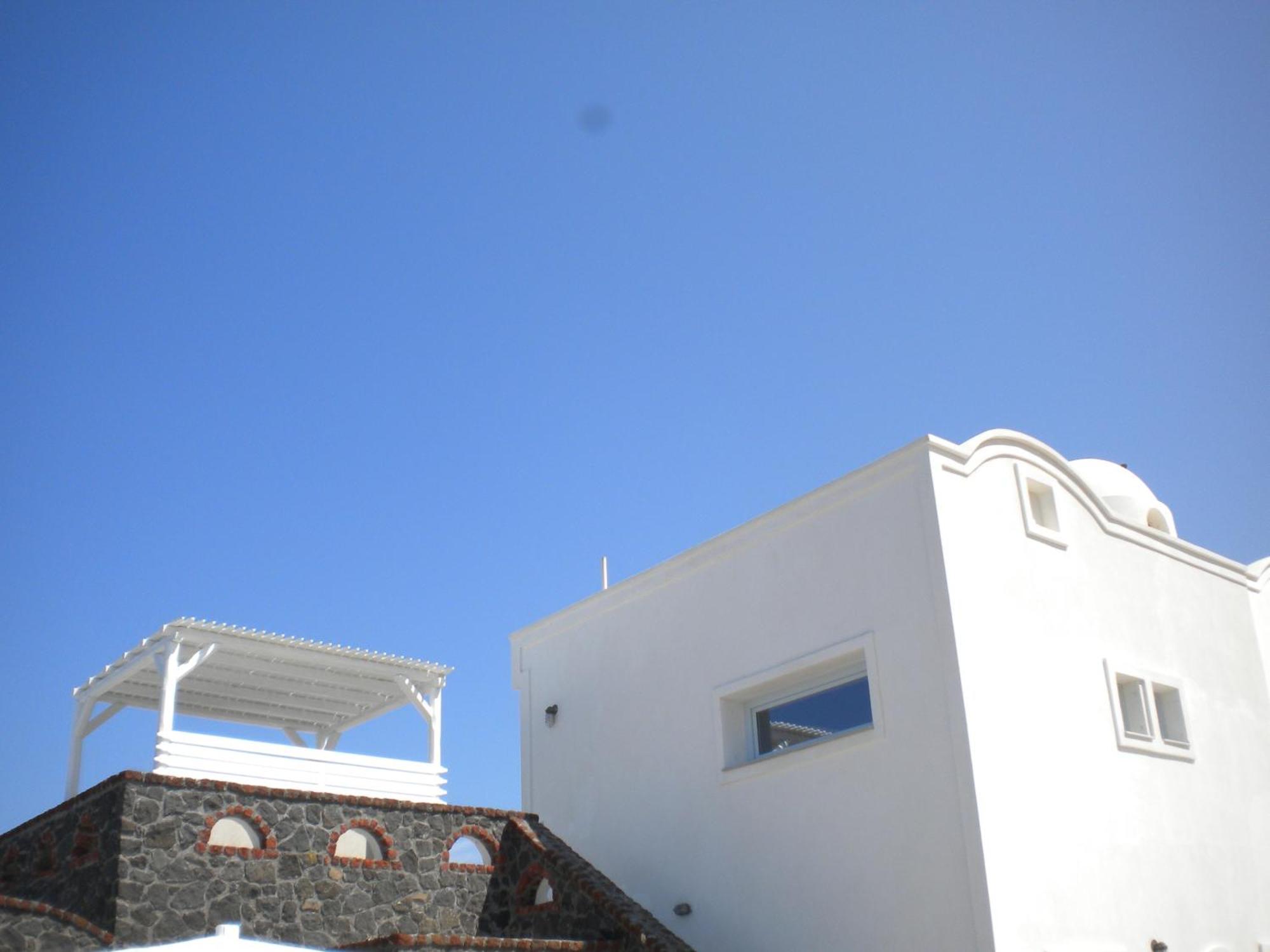 Starlight Luxury Seaside Villa & Suites 이메로비글리 외부 사진